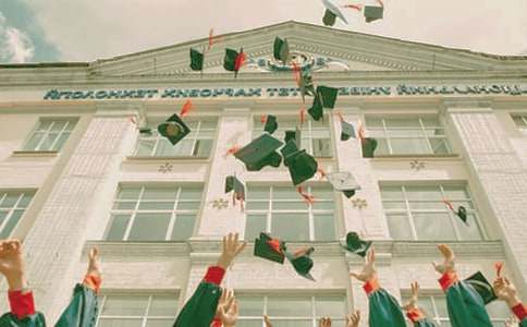 ���б�ҵ���Ҽ��������13ƪ��