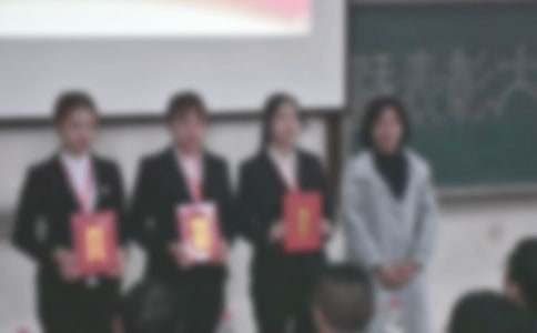 ����Ա������ͨ��