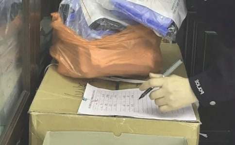 �ֹ�Ա������Ҽ���