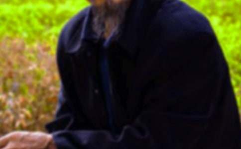 巷口的陌生大叔-写人作文