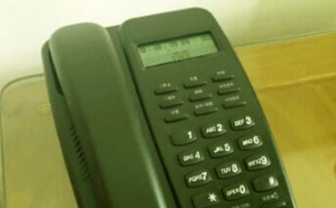 ����绰���Ľ�ѧ��˼