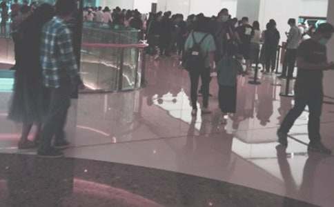 �����õ�ӰԺ���ۺ�У�ͨ��14ƪ��