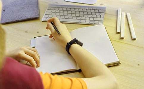 ��ɽǽ���ݶ����