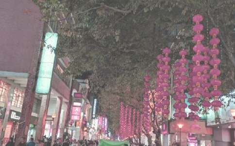 �����š��㳡д������300��3ƪ