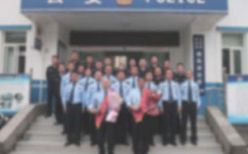 ���ͻ�Сѧ����