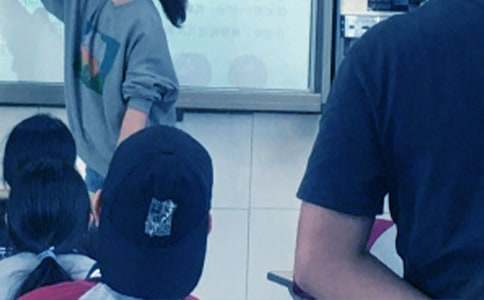 ԰�����й����ܽἯ��15ƪ