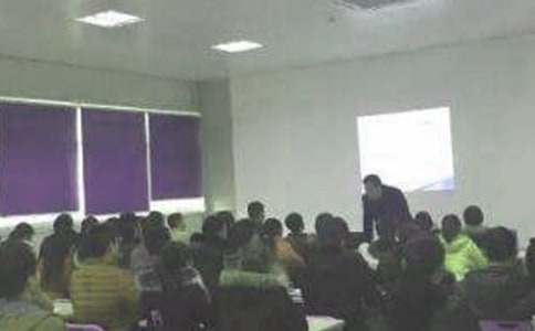 ��Ƹ�鹤�в�ɲ��ݽ���