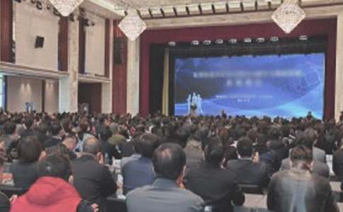 ��ѵ�࿪����ʽ�ϵ��´ǣ���Ʒ15ƪ��