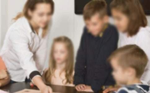 �ж���ʦ���ݽ��壨�ȣ�