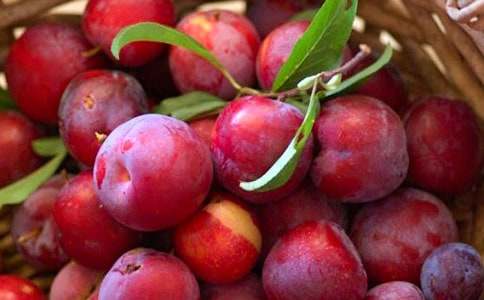 �����չ���ͬ����