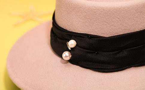 ħ��ʦ��ñ�Ӷ���м���15ƪ