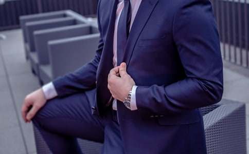 ����������ҵ�Ҿ��񡷶����