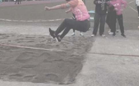 ��������Զ���κ�Ľ�ѧ��˼��ͨ��5ƪ��