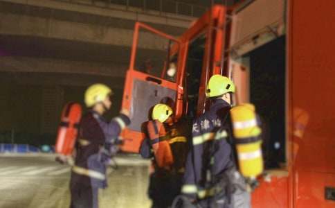 ������ȫ�ݽ��塾����