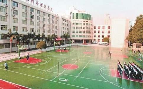 ����У԰�����ݽ���(15ƪ)