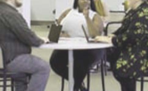 �̲�ϵͳְ���ݽ���:��������׶��Ի�