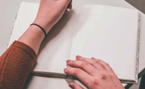 �꼶д�˵����ģ��ϼ�10ƪ��