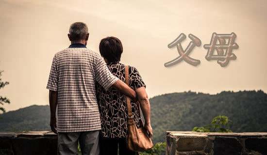 ����ĸ�ĸ�л��15ƪ(��ѡ)